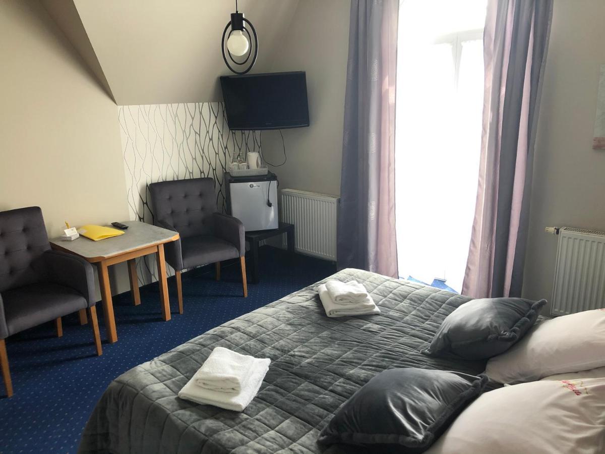 Hotel Bella Jelenia Góra Εξωτερικό φωτογραφία