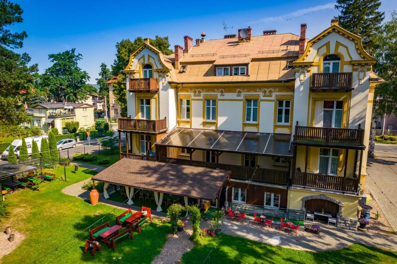 Hotel Bella Jelenia Góra Εξωτερικό φωτογραφία